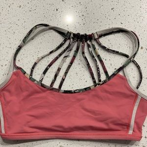 Lululemon Free to Be - Wild sports bra